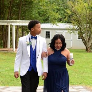 Meet your Posher, Cameron